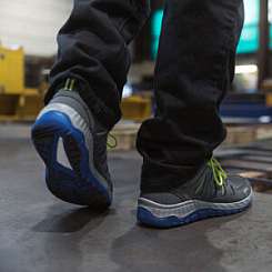 Shoes / Heel grounders