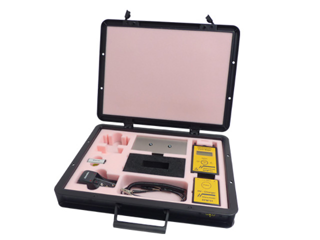 Electrostatic field meter EFM® 51 with charged plate set